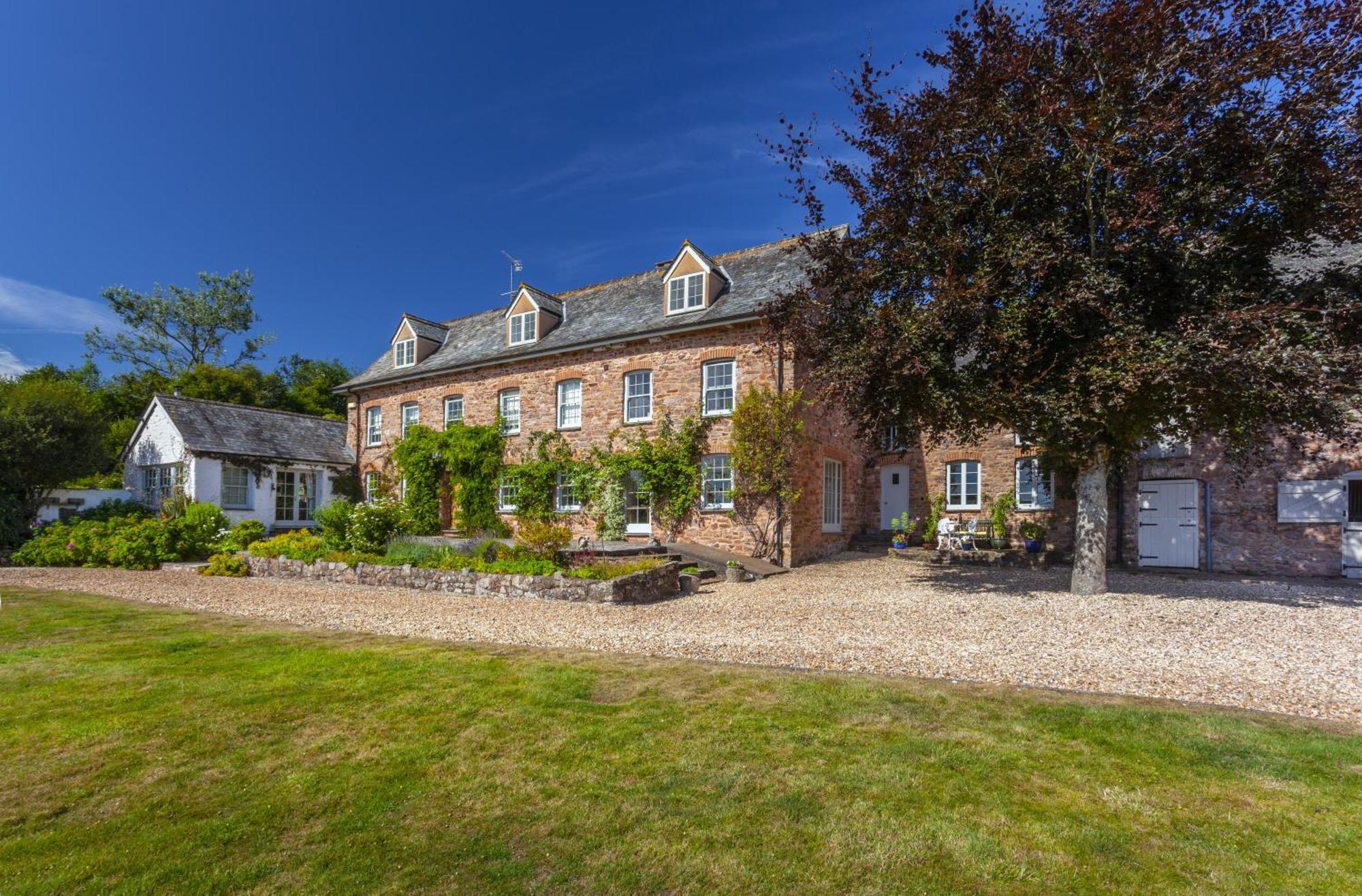 East Harwood Farm Cottage Майнхед Экстерьер фото